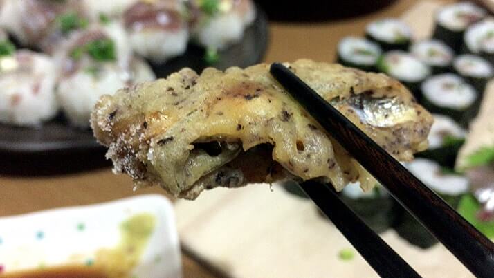 釣ったウルメイワシで手毬寿司に巻き寿司！刺身に天ぷらもつけたフルコース！